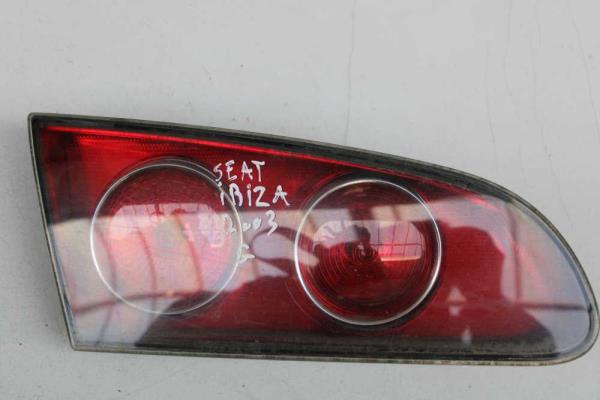 FEU ARRIERE GAUCHE SEAT - Vue 1